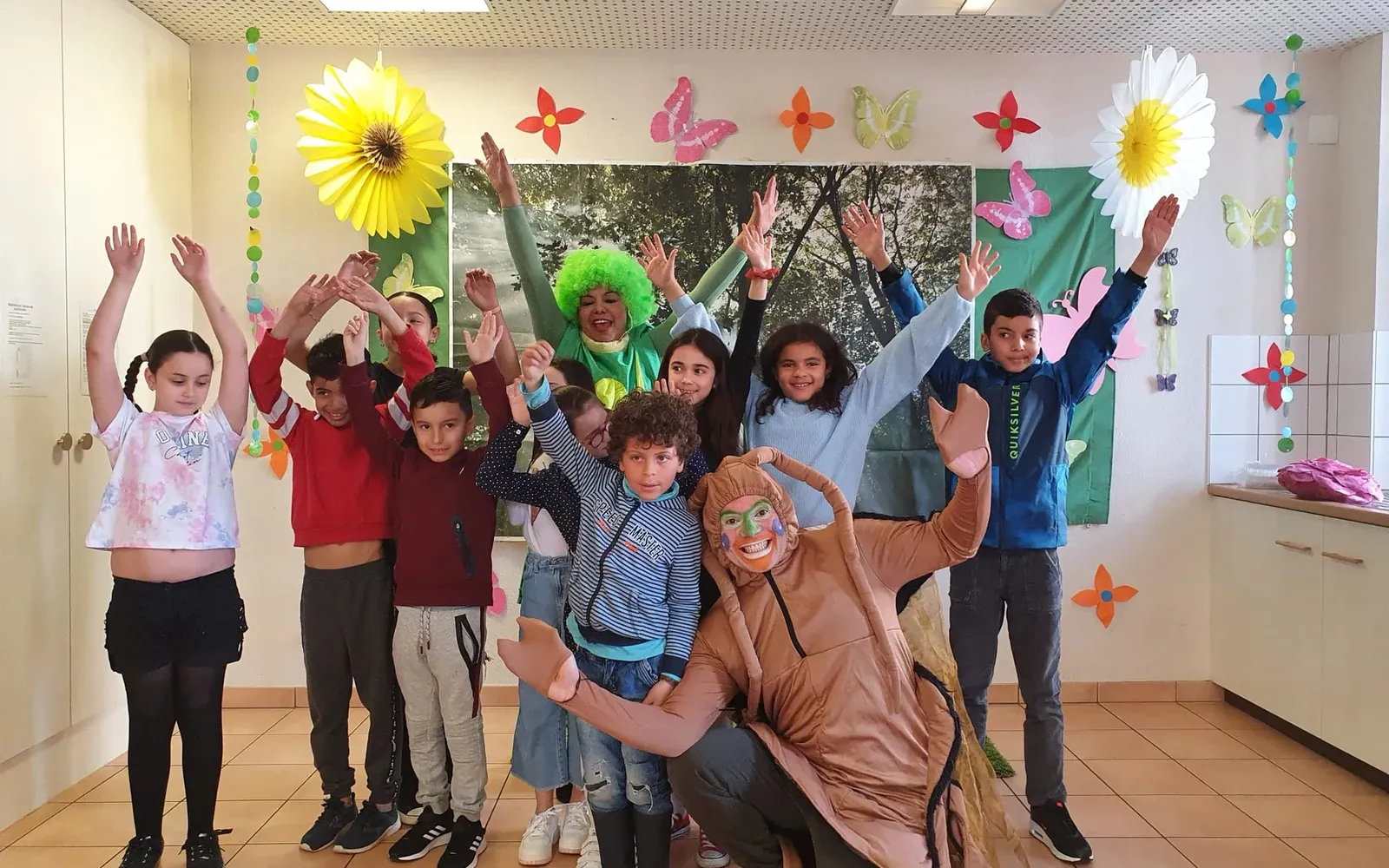 Groupe réuni après le spectacle musical A Sementinha en 2022