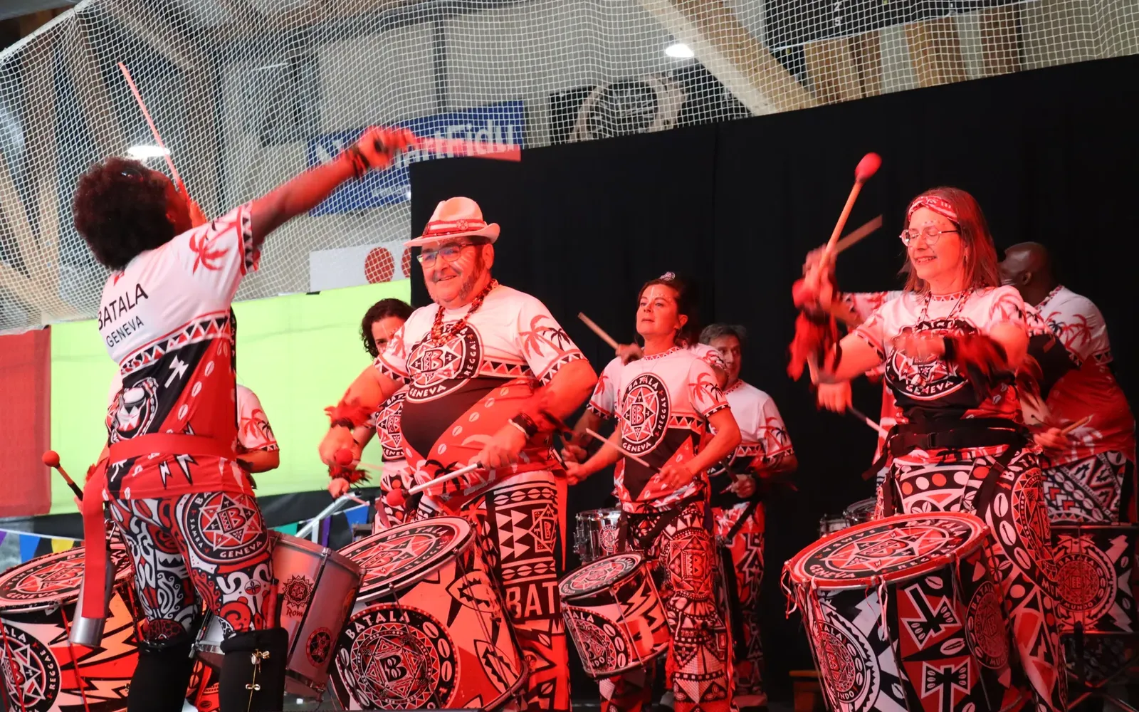 Percussions en mouvement avec Batala Geneva